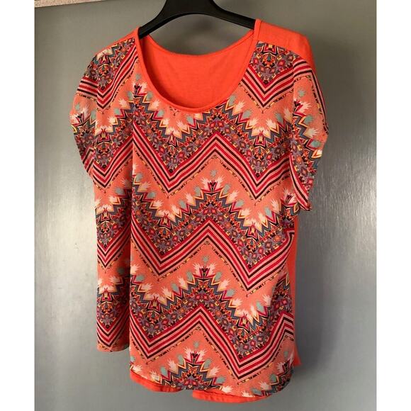 Chevron Coral/orange scoop Neck short sleeve high-low hem Top Blouse Size Large - Picture 1 of 4